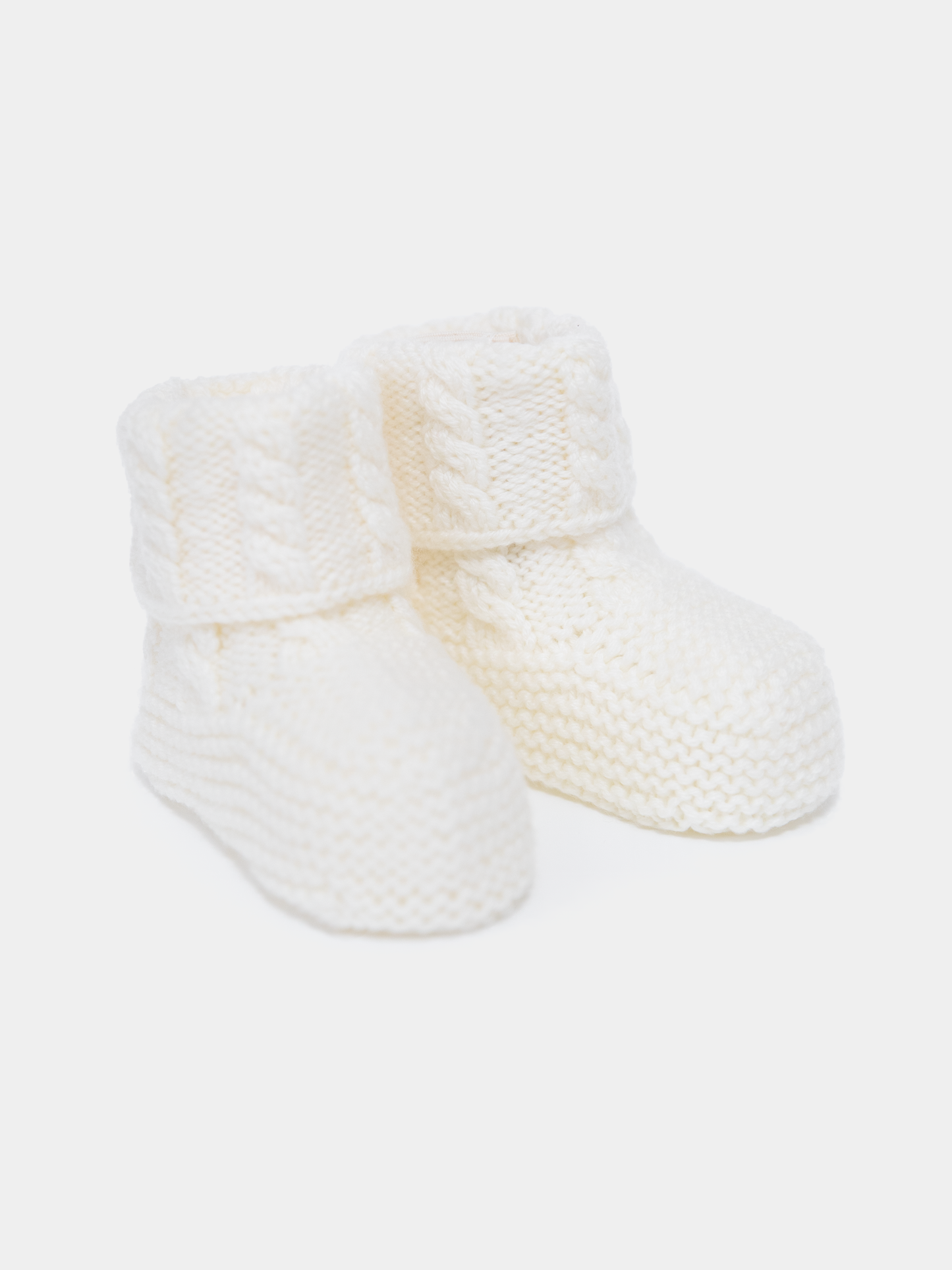 7 “New England” merino wool booties
