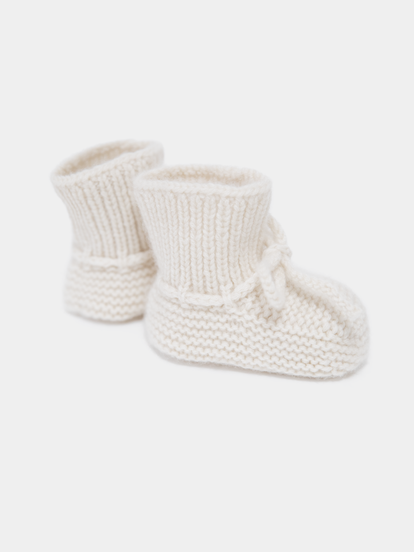 11 Fluffy Cashmere booties