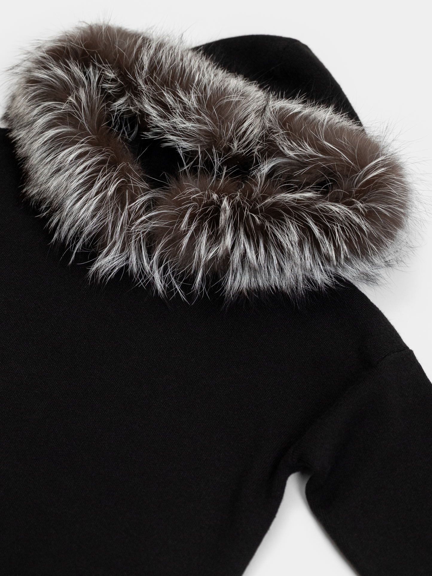 Wool-Blend Knit Woman set with Silver Fox Fur