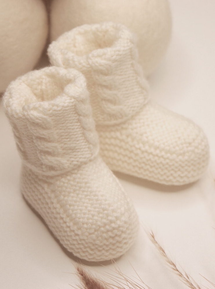 7 “New England” merino wool booties