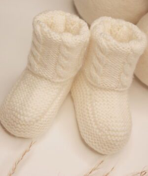 7 “New England” merino wool booties