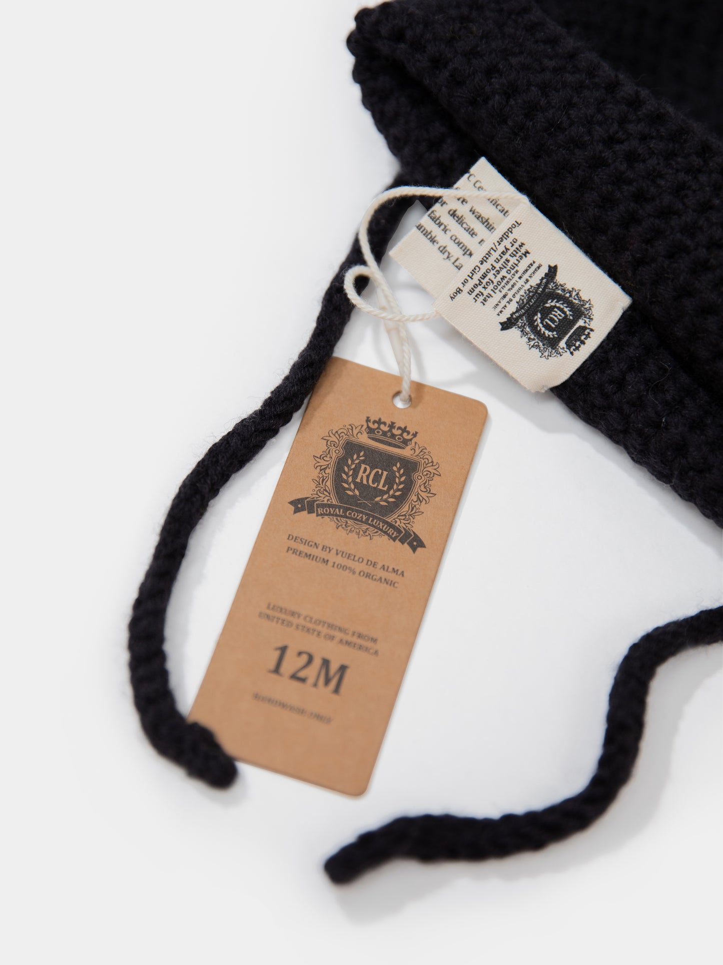 6.2 Chunky Knit Merino wool hat with silver fox fur or yarn PomPom (Black)