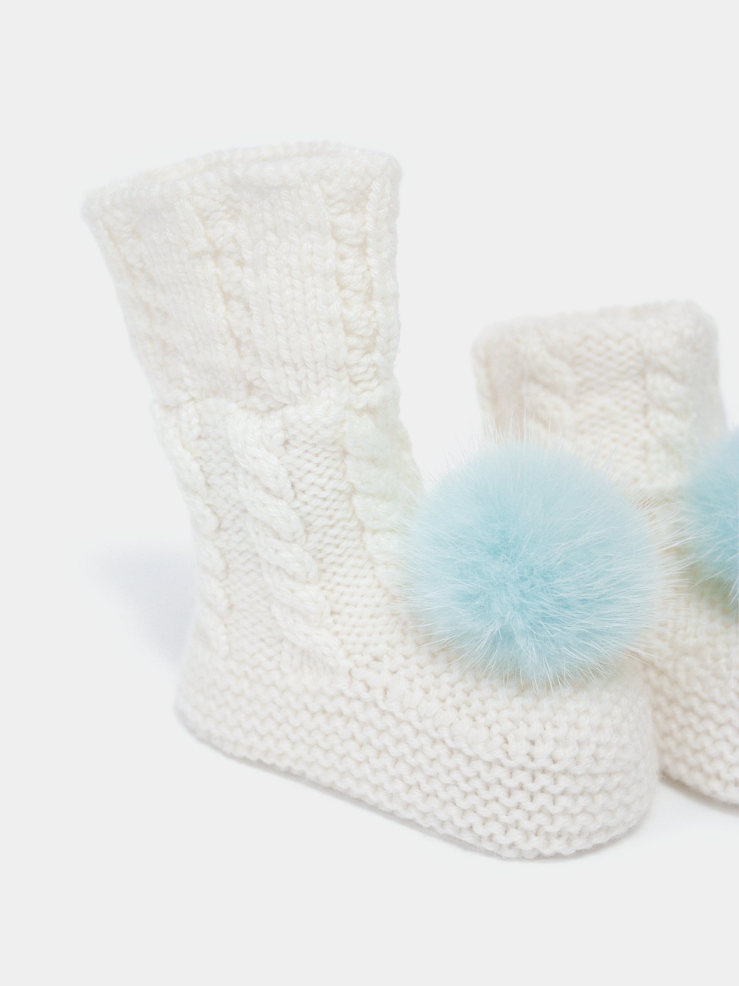 7.2 “New England” merino wool booties (Blue PomPoms)