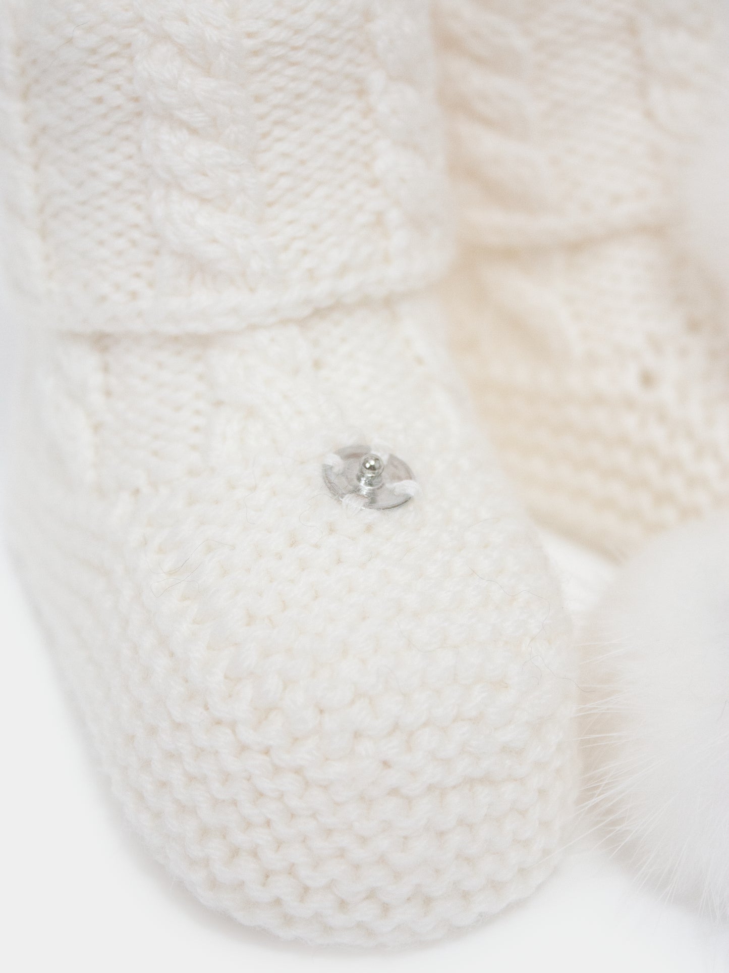 7.3 “New England” merino wool booties (White PomPoms)