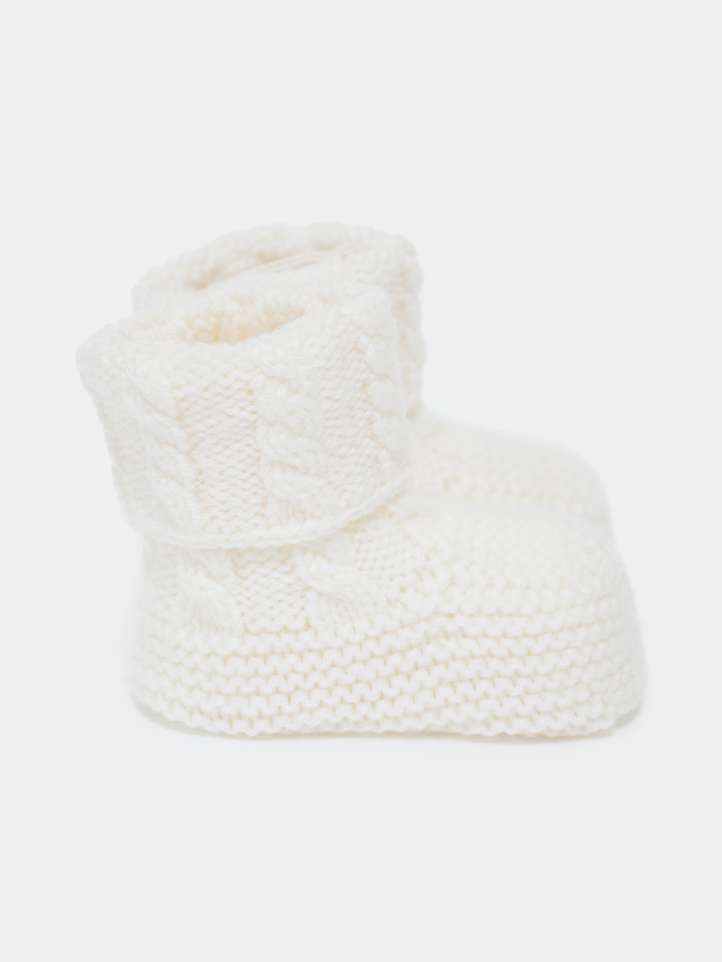 7 “New England” merino wool booties