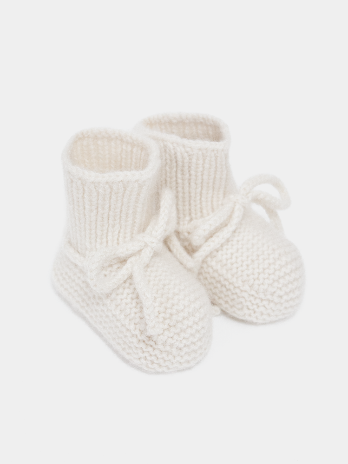 11 Fluffy Cashmere booties